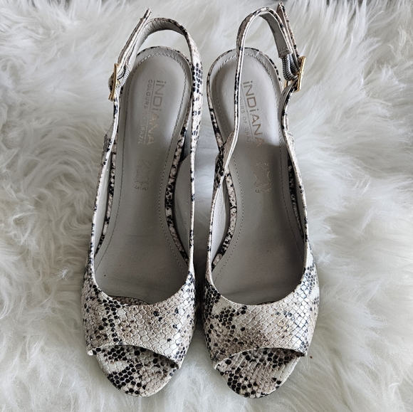 Vintage Snake Skin See Thru High Heels SZ 8 - Picture 5 of 7